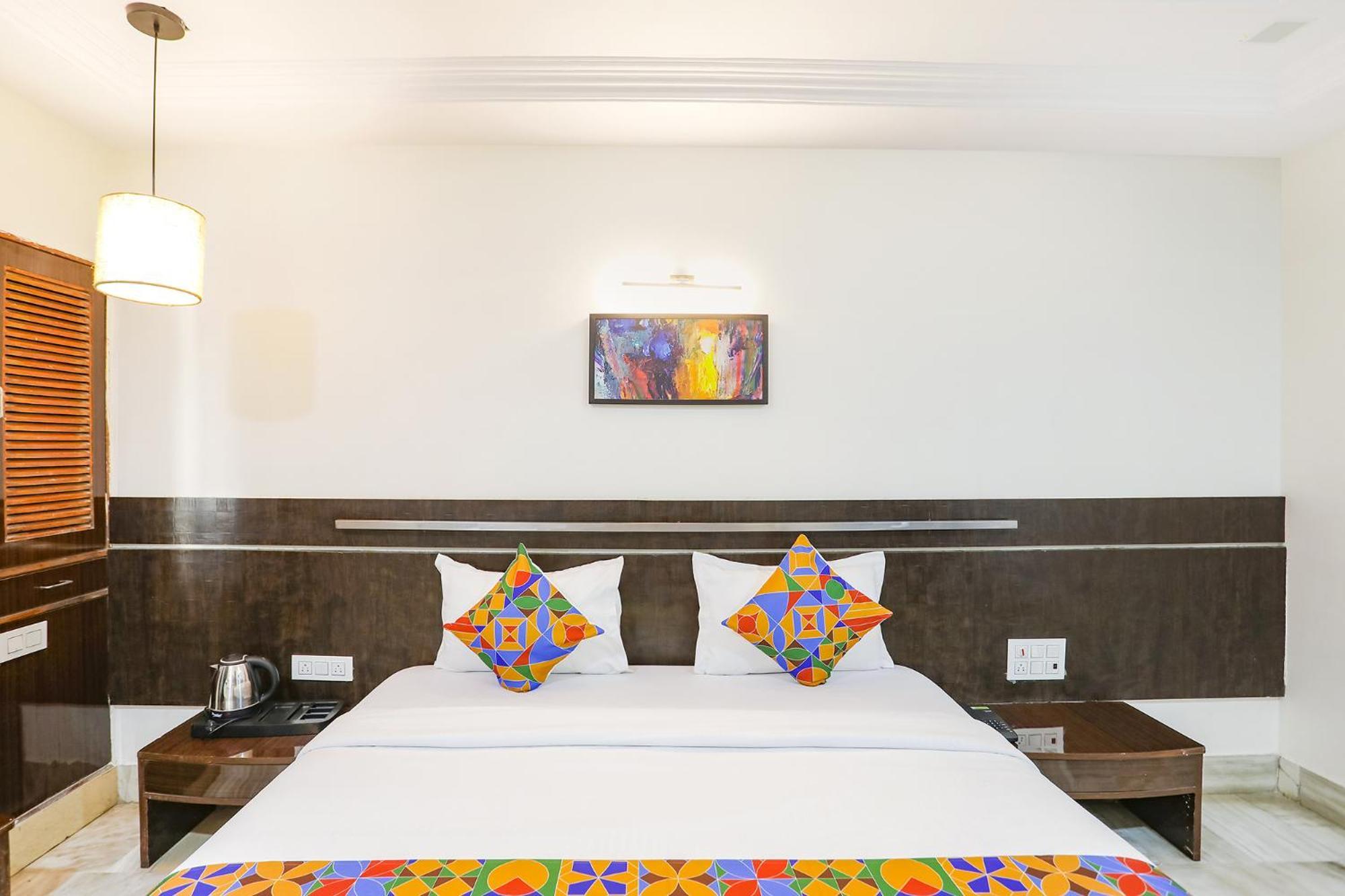 Collection O 37401 Hotel Shirdi Park Inn Esterno foto